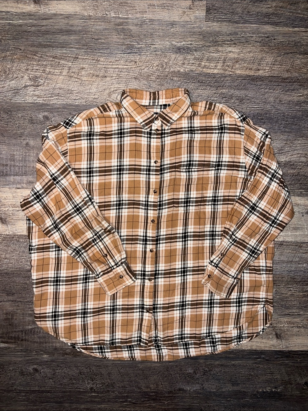 GAP Men's Tan Black White Plaid Button-Down Shirt